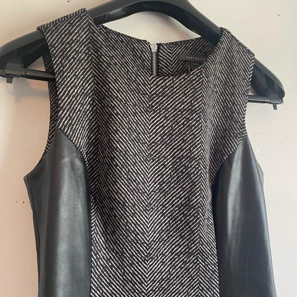 Small Dress Suzy Shier - Picture 6 of 6